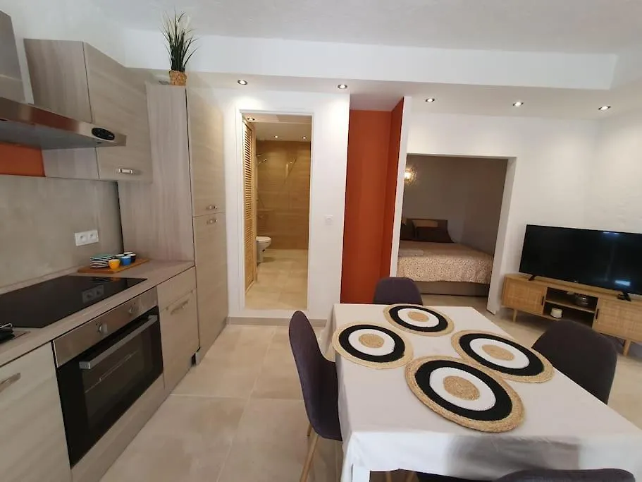 Appartement 30 M De La Plage Grimaud